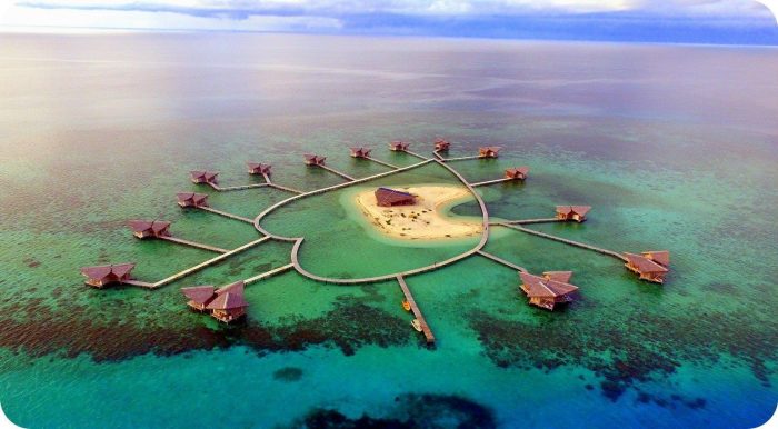 Pulau Cinta di Danau Cipule Tempat Bulan Madu Pulau Cinta di Danau Cipule